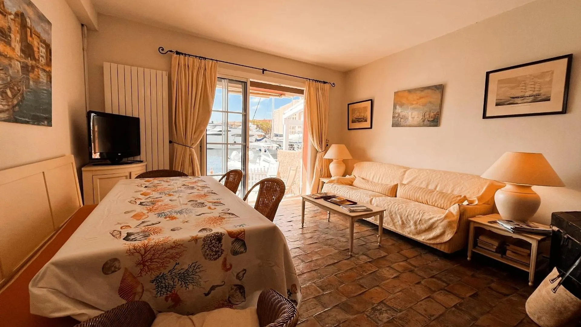 Fisherman House With Wifi Ac And A 14M-Mooring Grimaud Holiday home